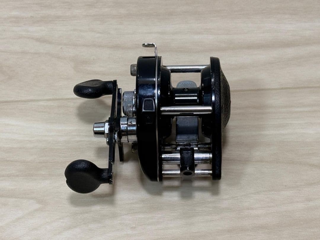 Lew’s Speed Spool BB-1 Bait Reel Double Handle Black Used