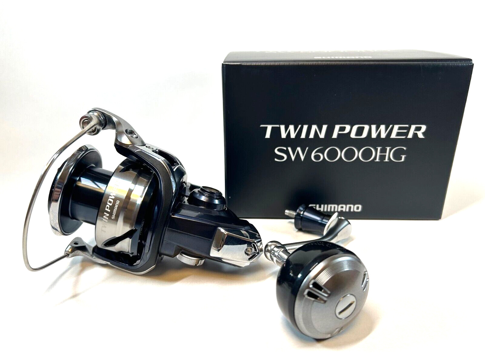 Shimano reel 21 Twin Power SW 6000HG Made in Japan New in Box