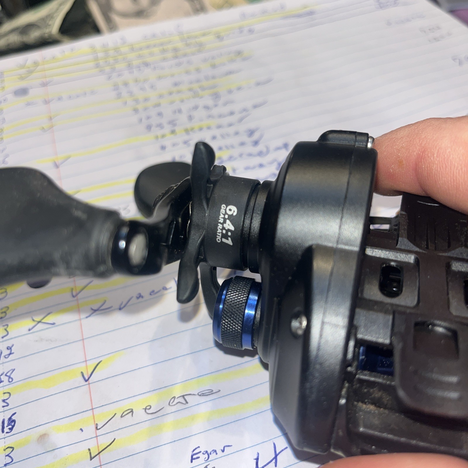 Lew’s Bait caster Reel AH1SH Right Handed.
