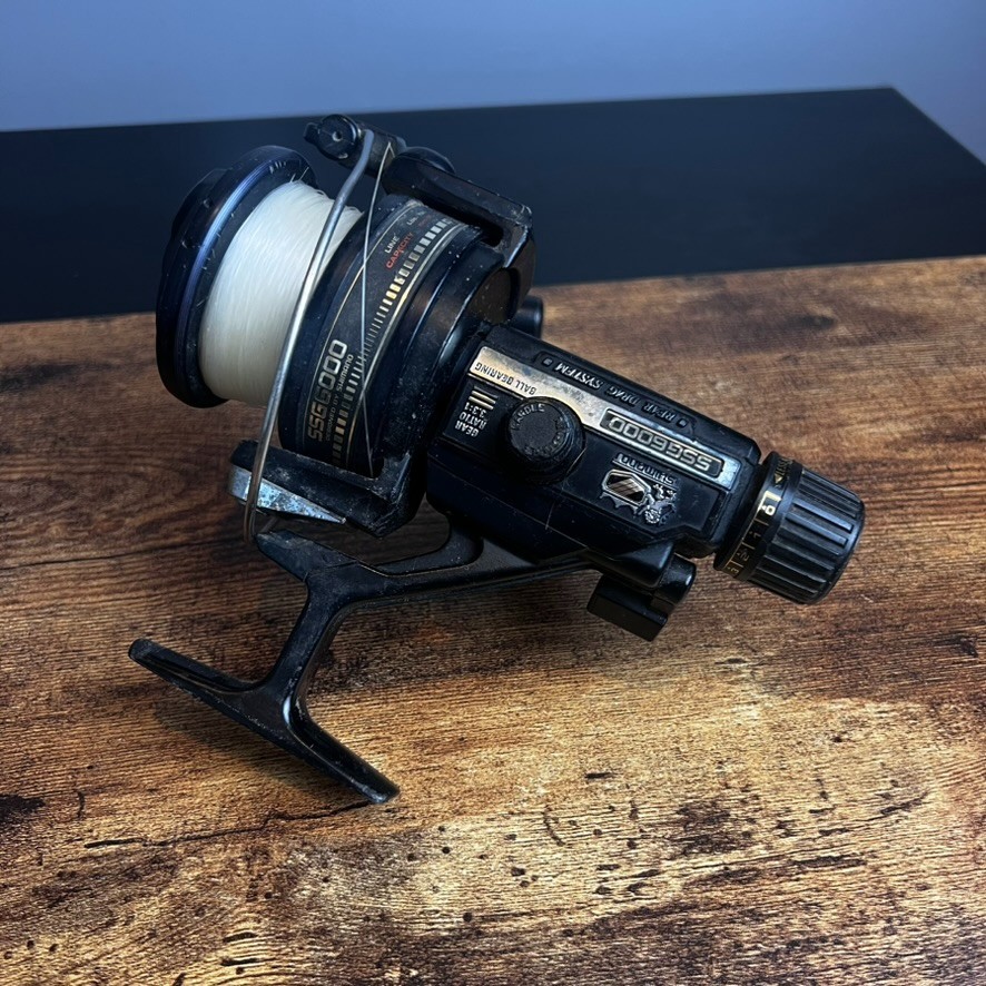 Shimano Custom 6000 Reel Rear Drag System Parts Only (Bail Broken)