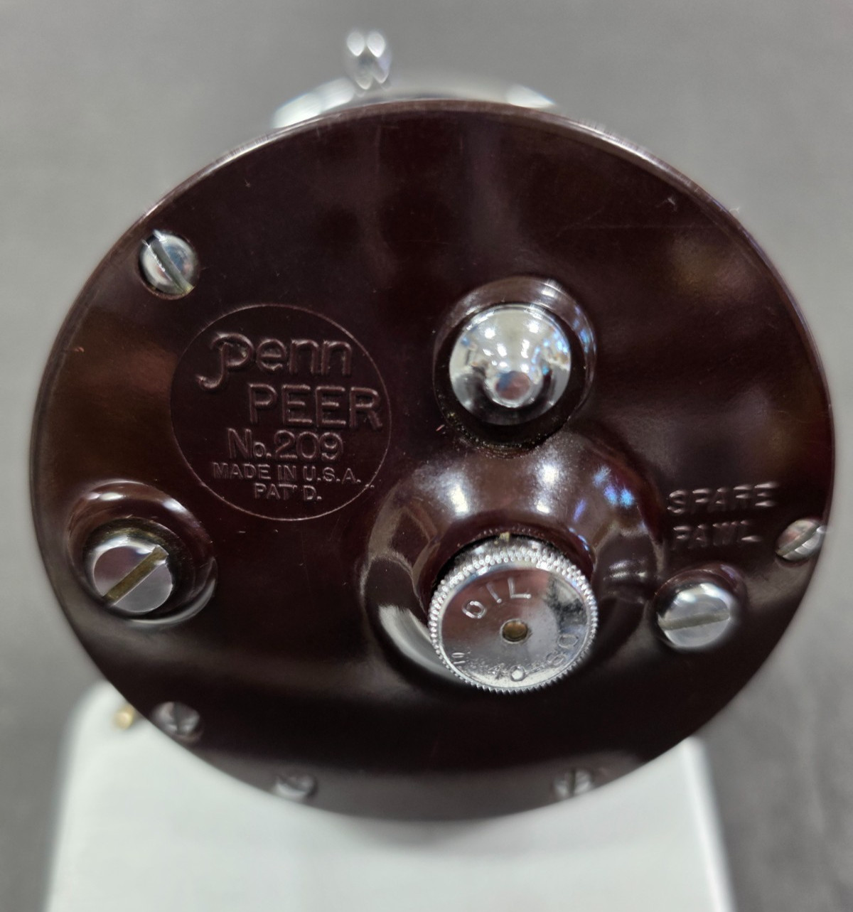 Penn PEER 209 Conventional Baitcasting Reel * Green Handle * Made in the USA