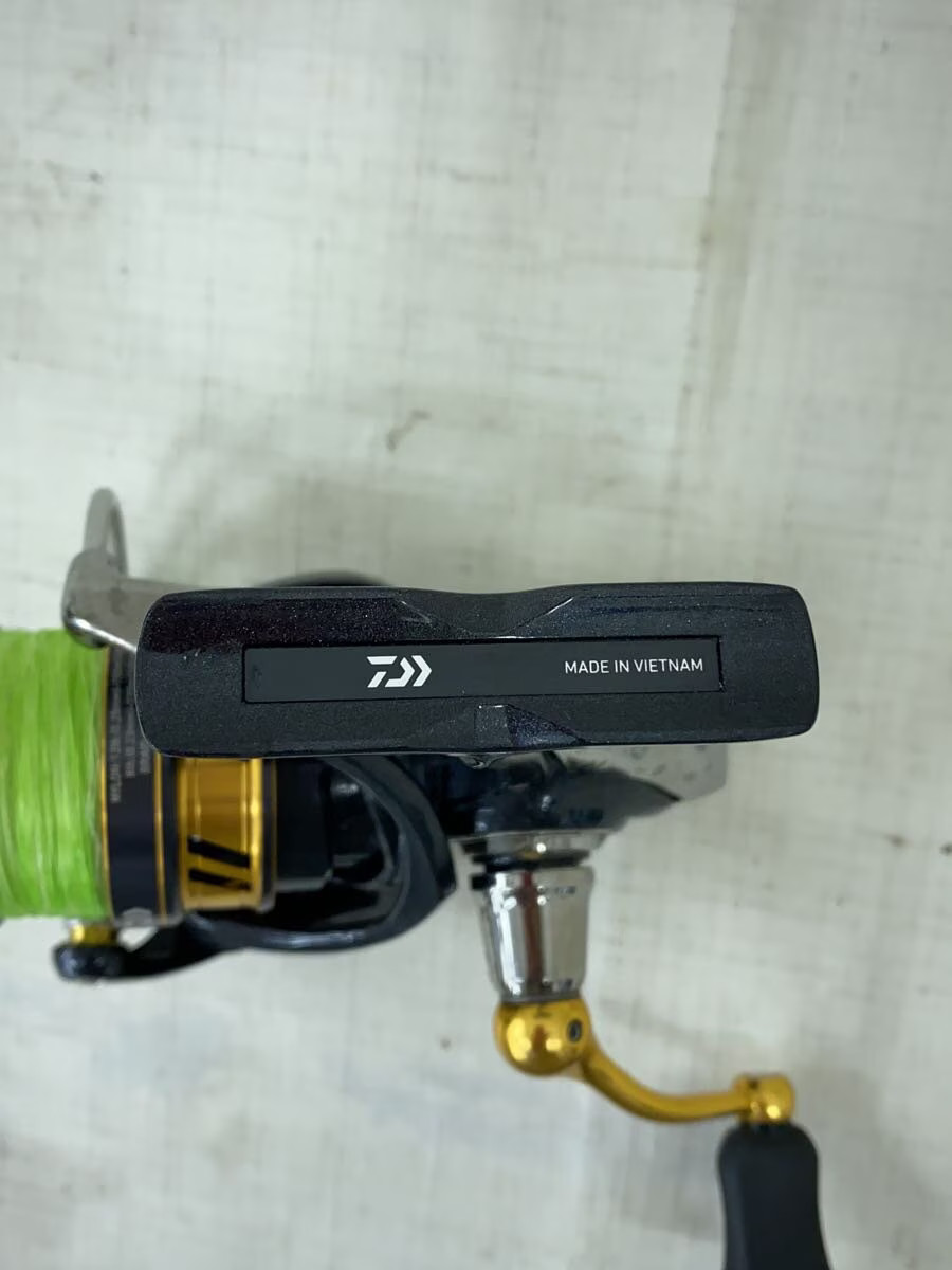 DAIWA 00056033 LEGALIS LT2500D Spinning Reel