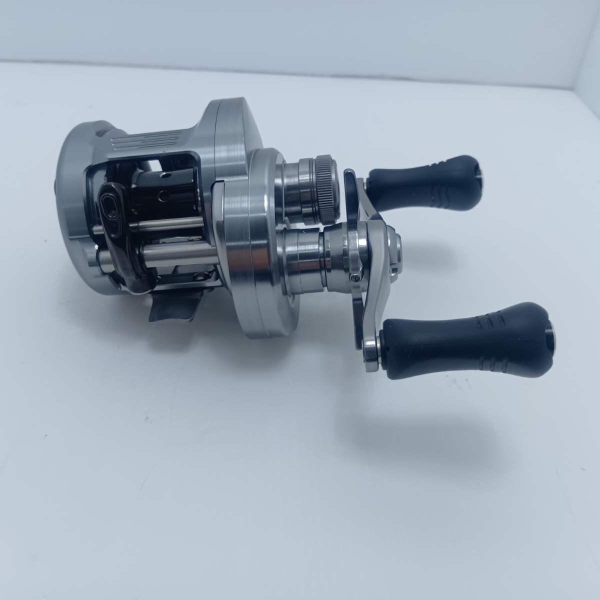 SHIMANO Calcutta Conquest DC 201HG Condition B 04040