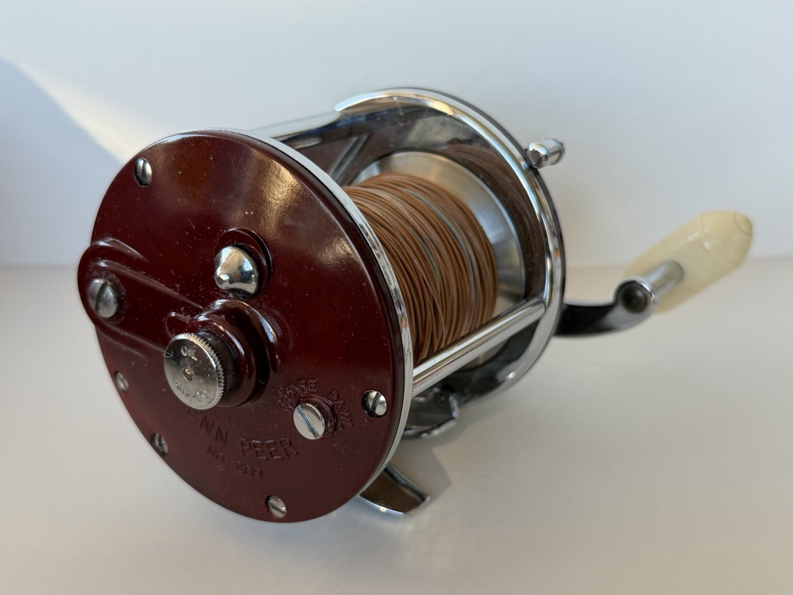 Penn Peer No. 209 Level Wind Reel Burgundy Near Mint w/ Manual USA