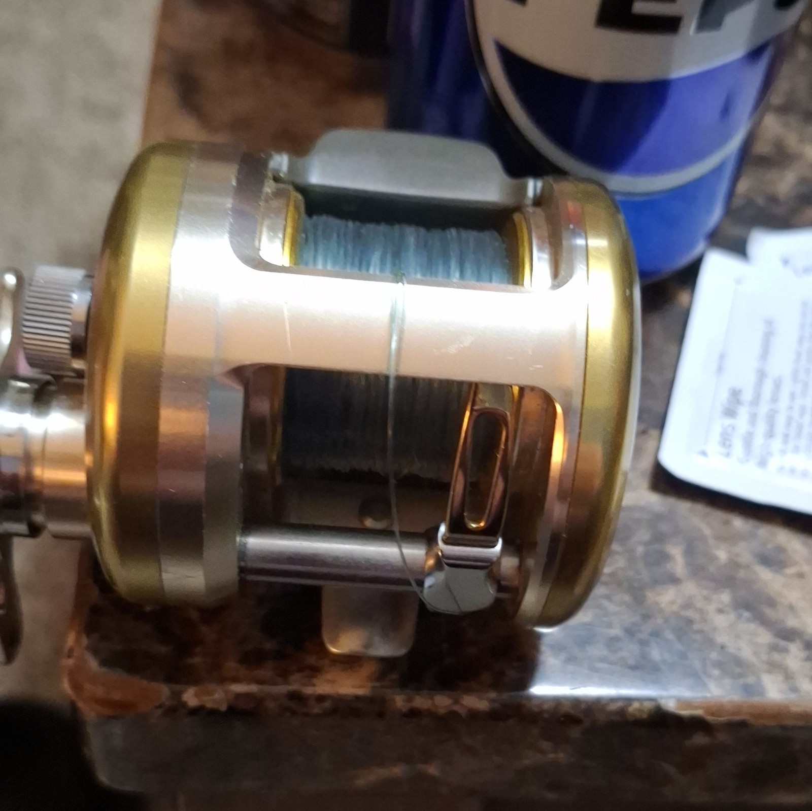 Daiwa Millionaire CV-Z 253 Conventional Fishing Reel Gold/Silver