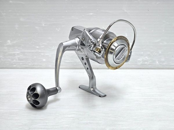 Daiwa Saltiga Blast 4500 Spinning Reel Used Marine Fishing Equipment