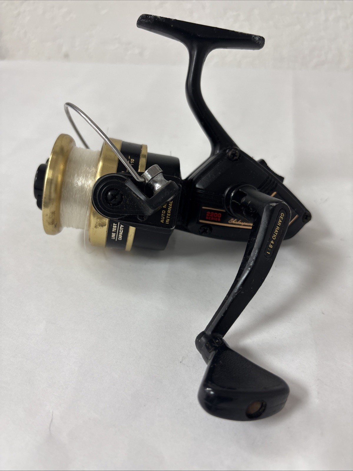Shakespeare Sigma 2500 Series 040 spinning reel. Works