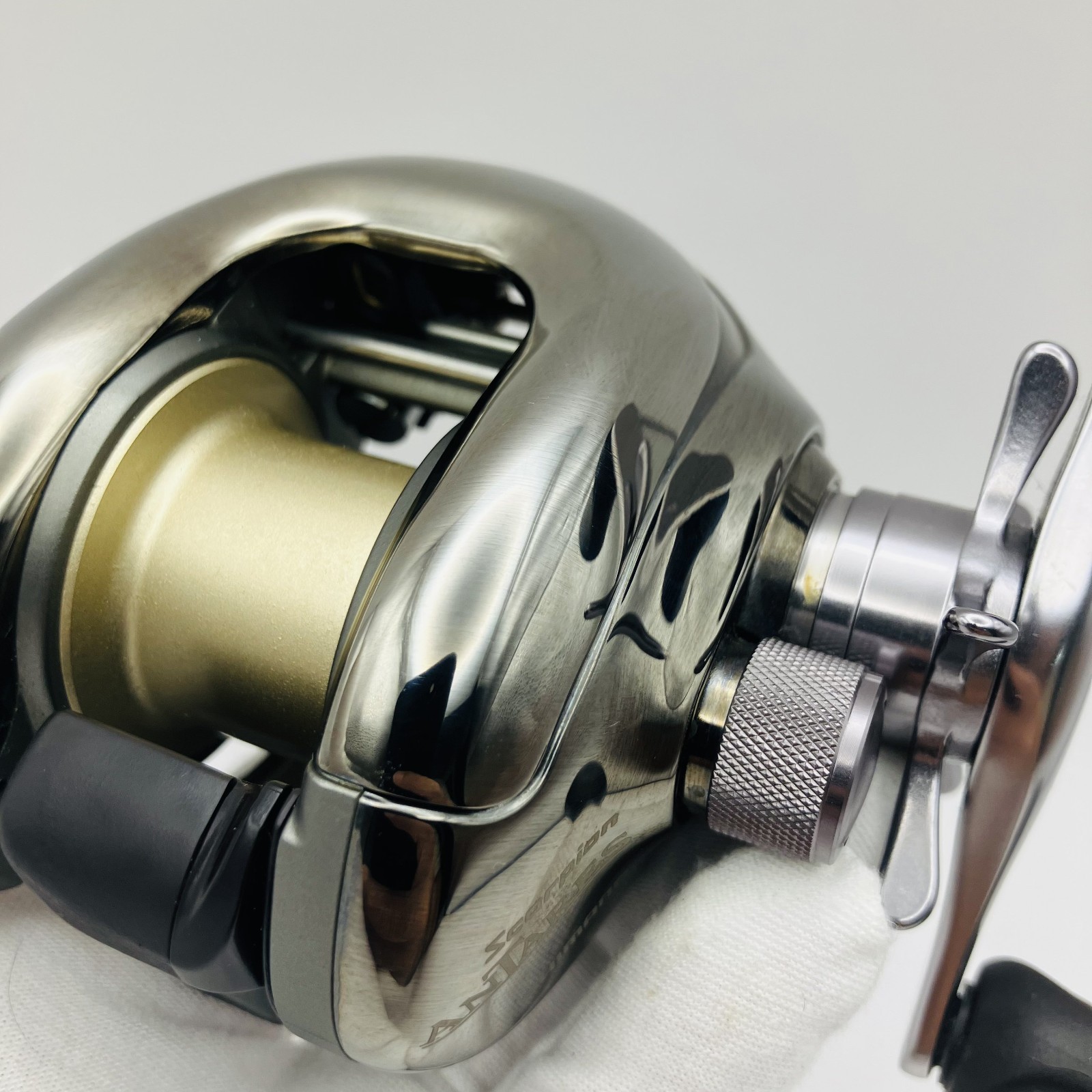„Near Mint“ Shimano Scorpion ANTARES Right Baitcasting Reel w/Box JAPAN s0449