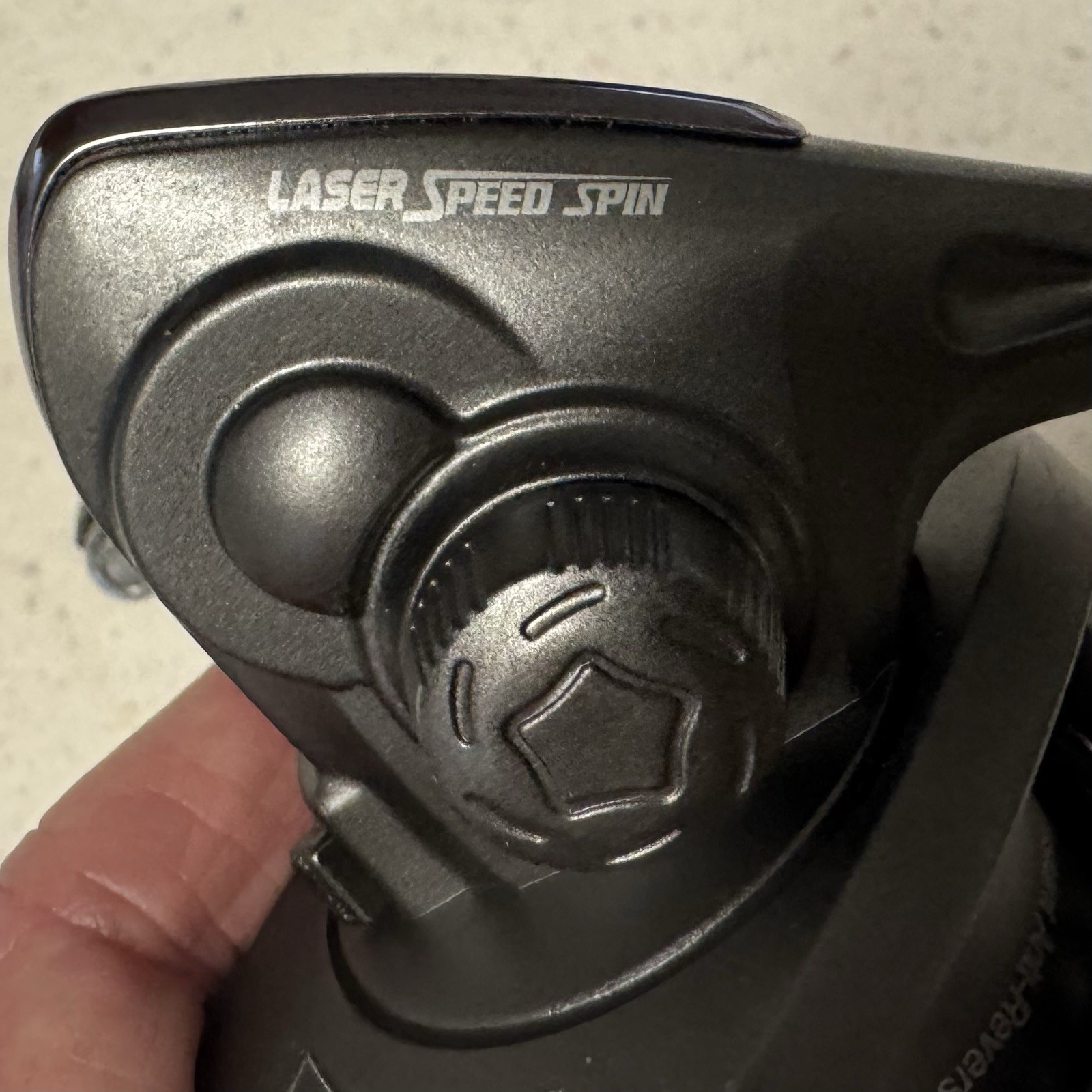 Lews Laser Speed Spin LS300 5.2:1 Gear Ratio Fishing Reel