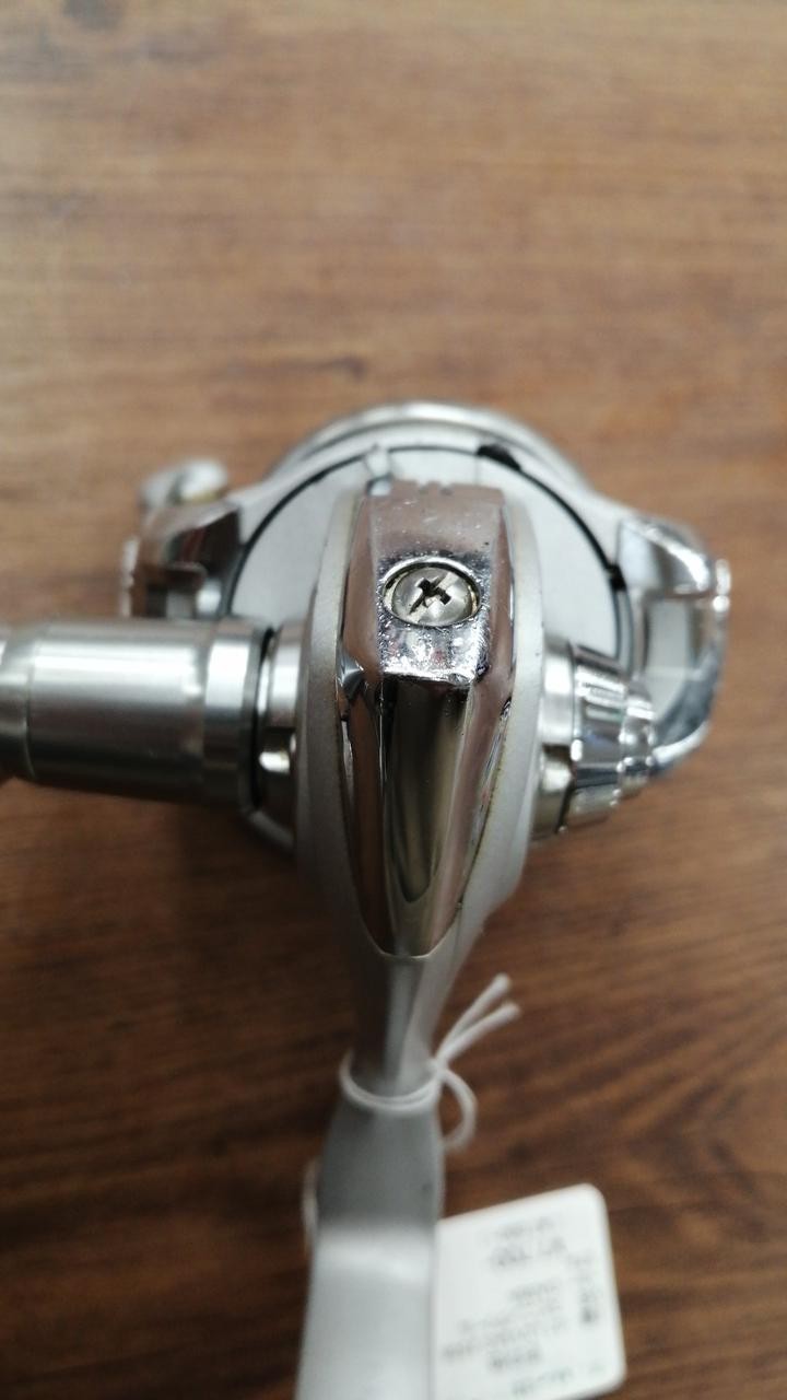 Daiwa LUVIAS 2506 Spinning Reel For 14Y+ Japan