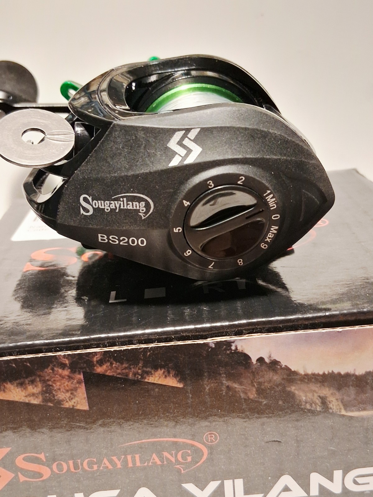 Sougayilang, Baitcasting Reel. Not Shimano or Daiwa. New in Box. GREEN