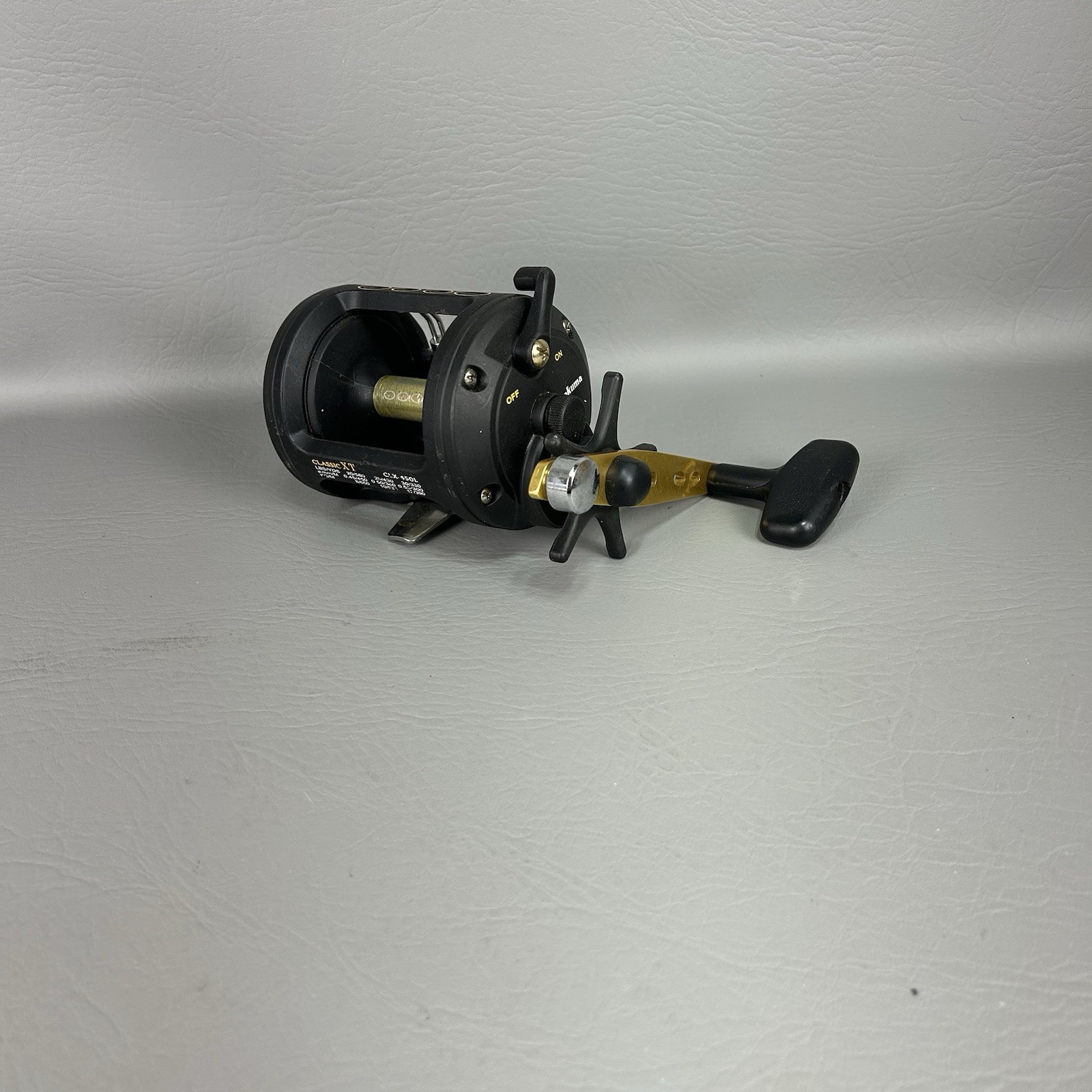 Okuma Fishing Reel Classic XT CLX-450L Conventional Trolling Levelwind Black