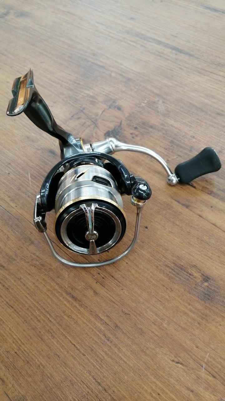 DAIWA 20 LUVIAS FC LT2500S 276399 Spinning Reel