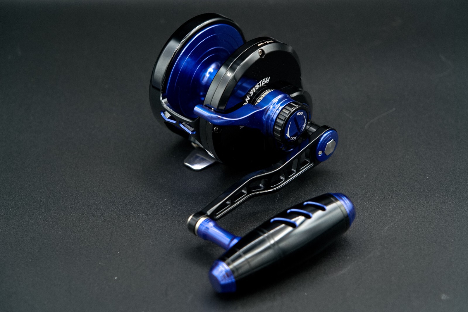 Maxel Jigging Reel Rage Pro 80 Lever Drag Conventional Reel Black/Blue