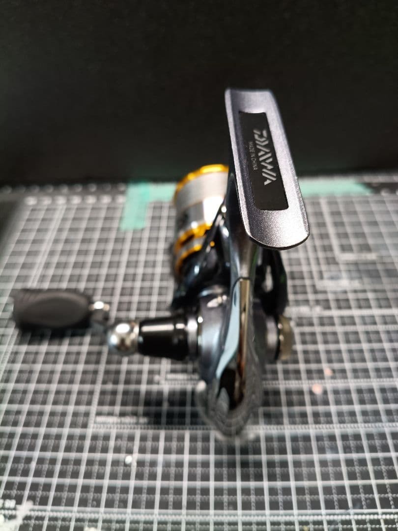 Daiwa 17 EXCELER 2004 Spinning Reel Body