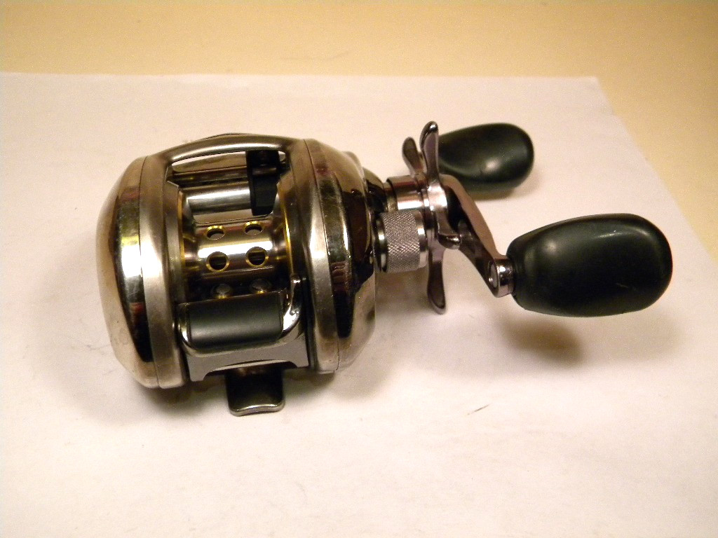 Bass Pro Shops Johnny Morris XPS JMX 10SB baitcast reel