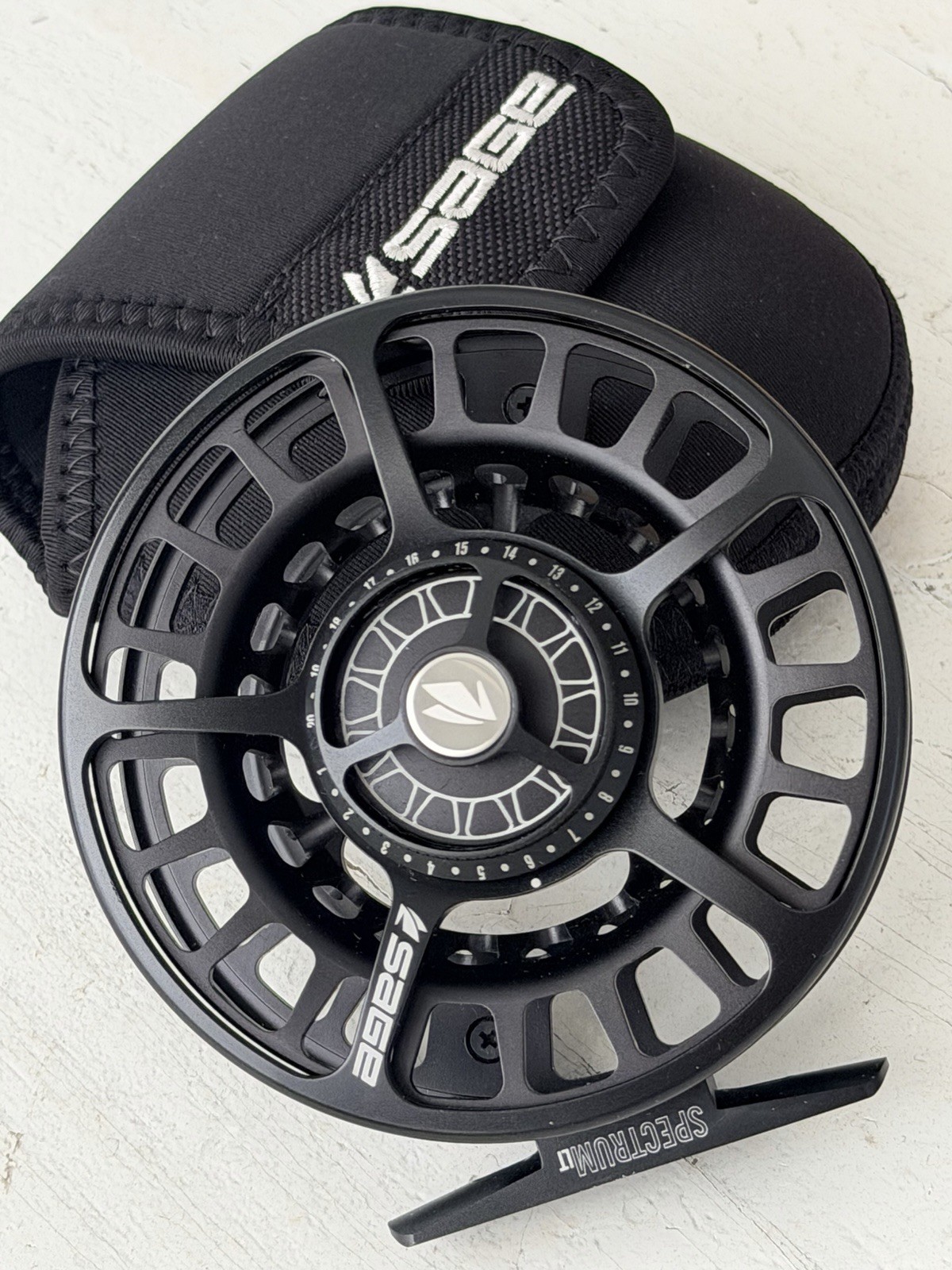 **BEAUTIFUL** 🔥SAGE SPECTRUM LT MATTE BLACK 7/8wt Fly REEL🔥~LQQK~