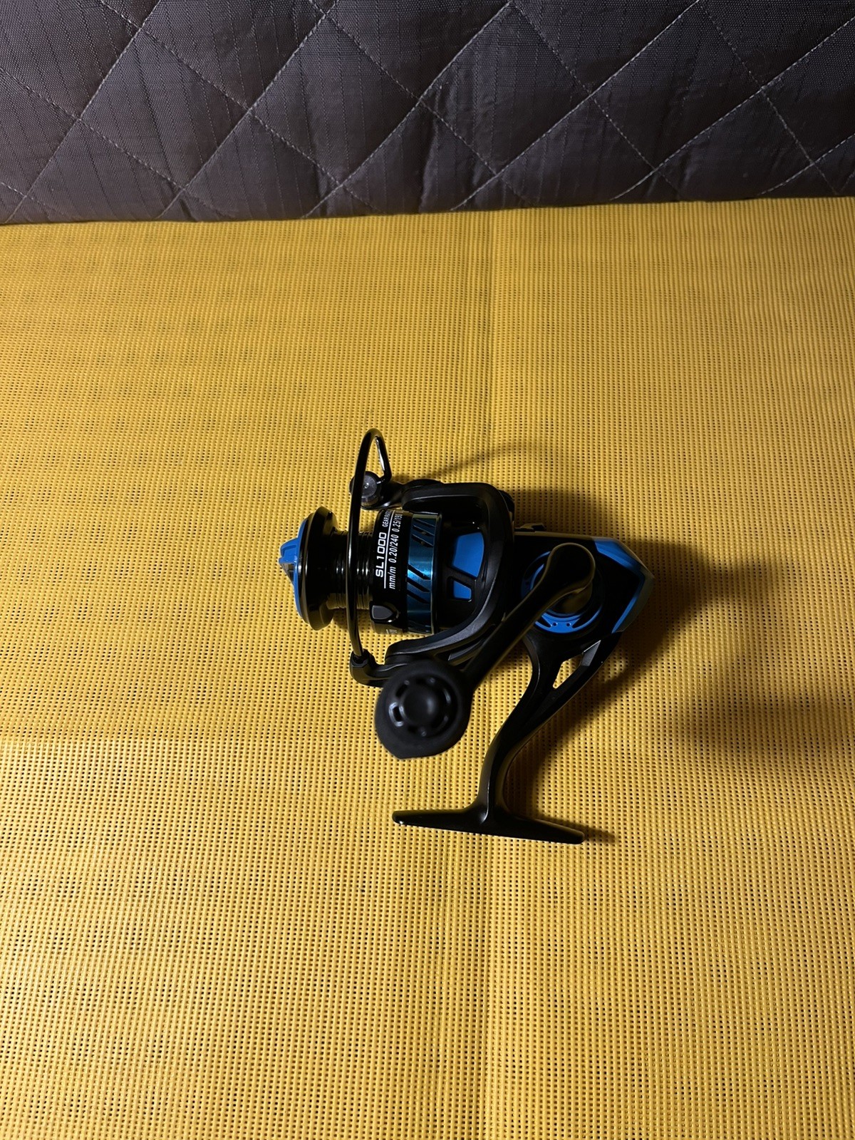Sougayilang SL1000 Fishing Reel, 5.2:1 High Speed Spinning