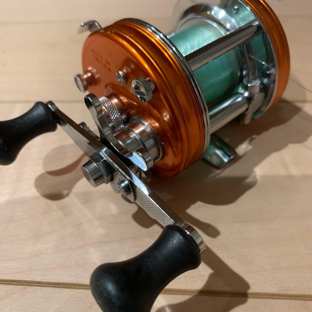 Abu Ambassadeur 5500 C Fishing Reel Sunset Orange Tested Working