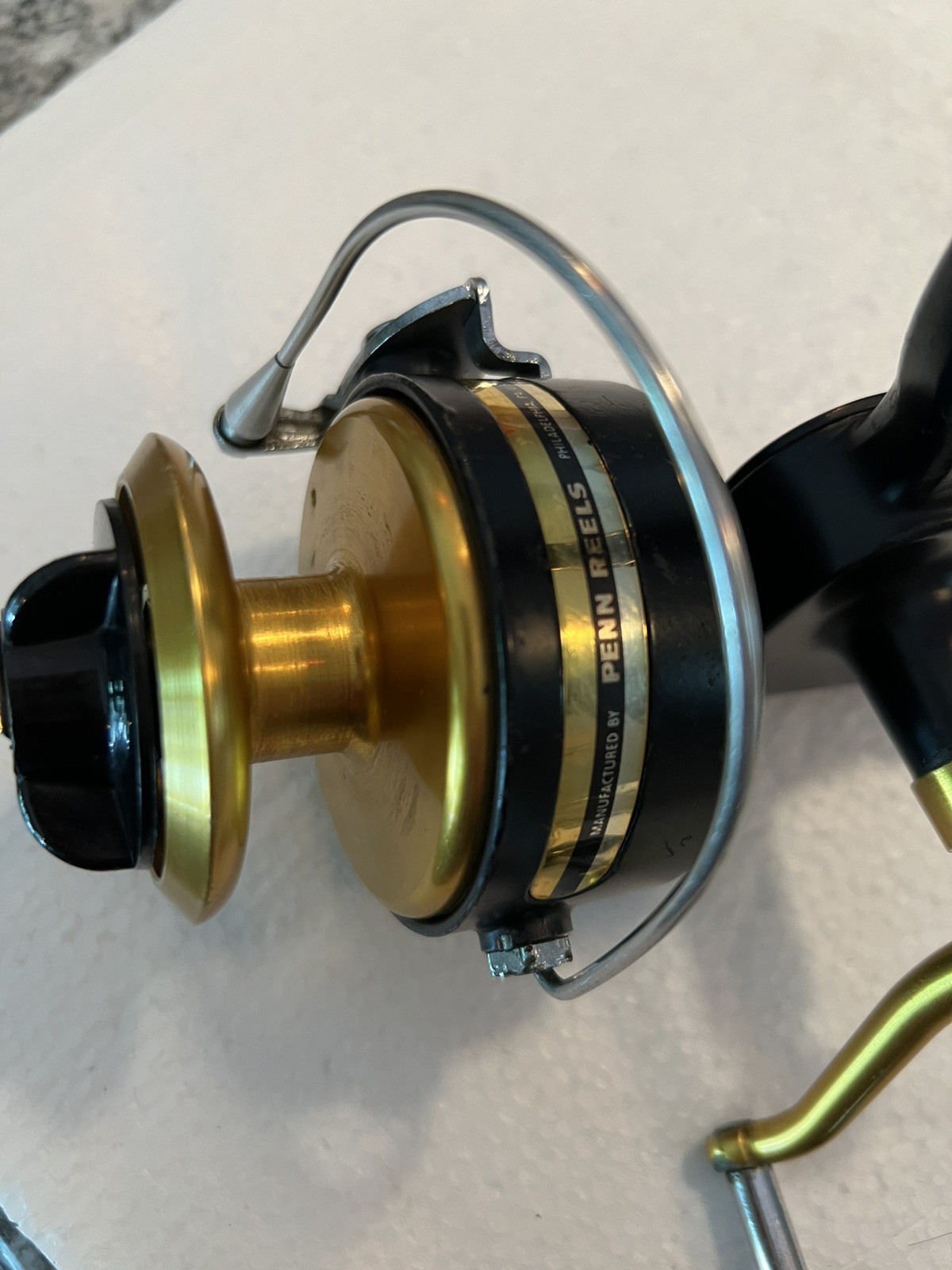 Vintage 710z spinning reel