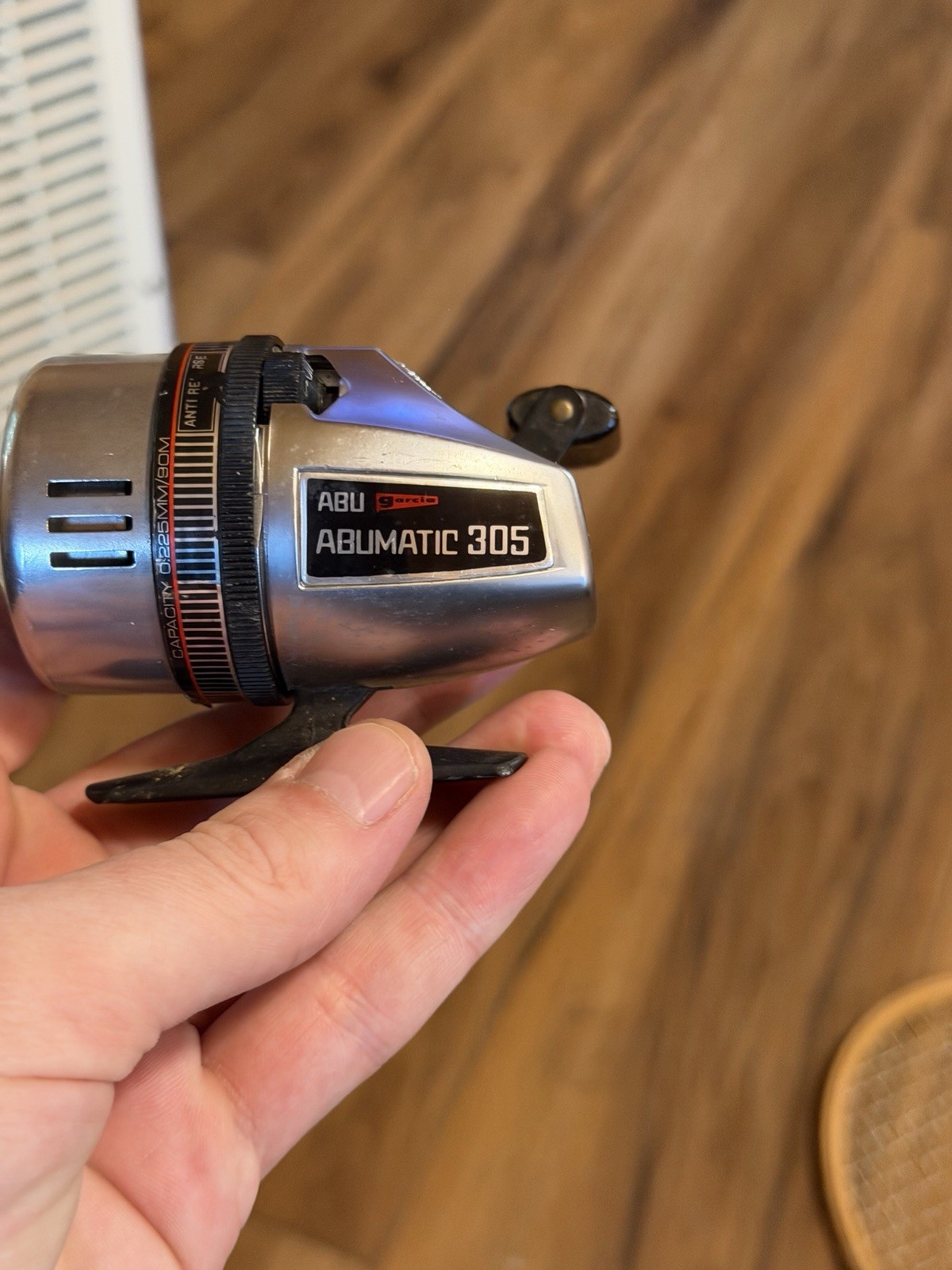 ABU Garcia Abumatic 305 reel with original box and everything in it