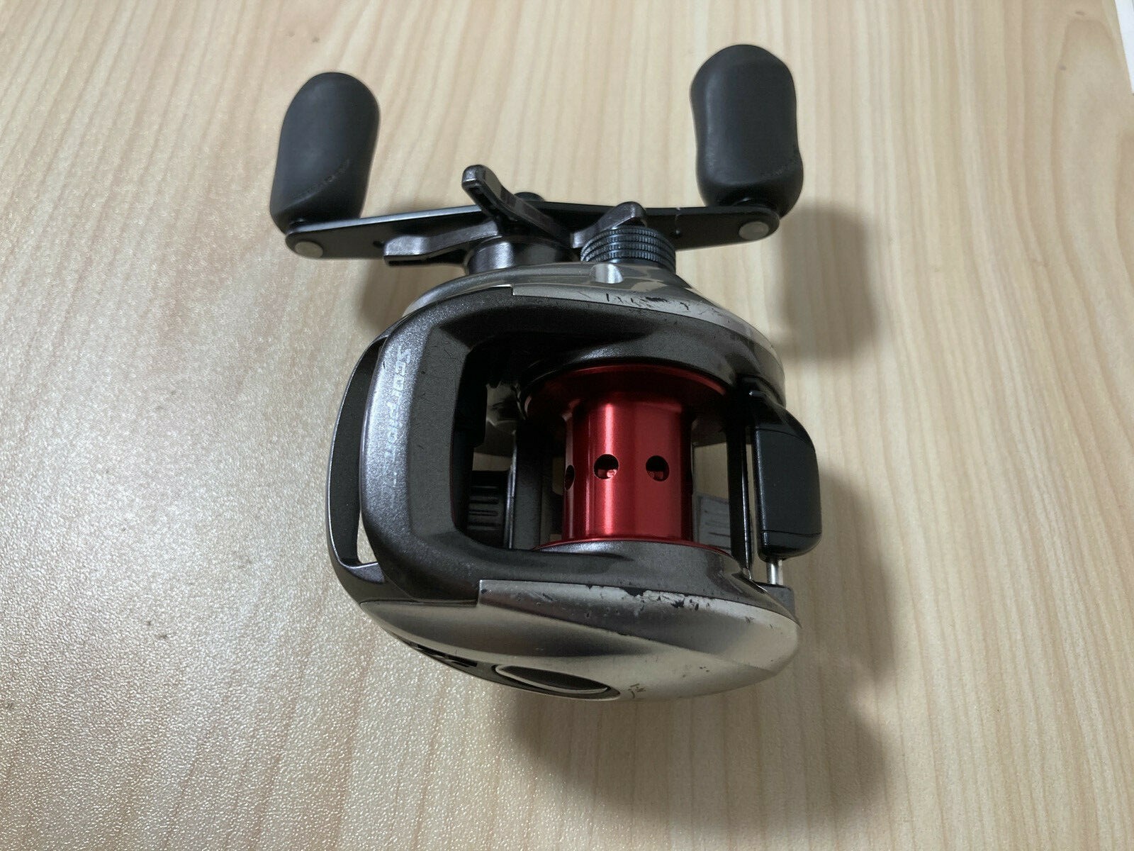 Baitcasting Reel 11 Scorpion DC7 Right Handed RH692000 IN BOX