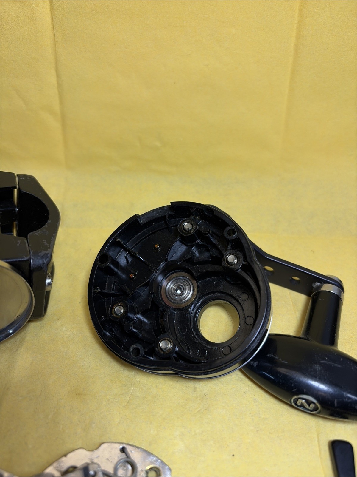 Newell P229-F Fishing Reel Carbontex Drag Stainless Parts Fresh Service Nice!