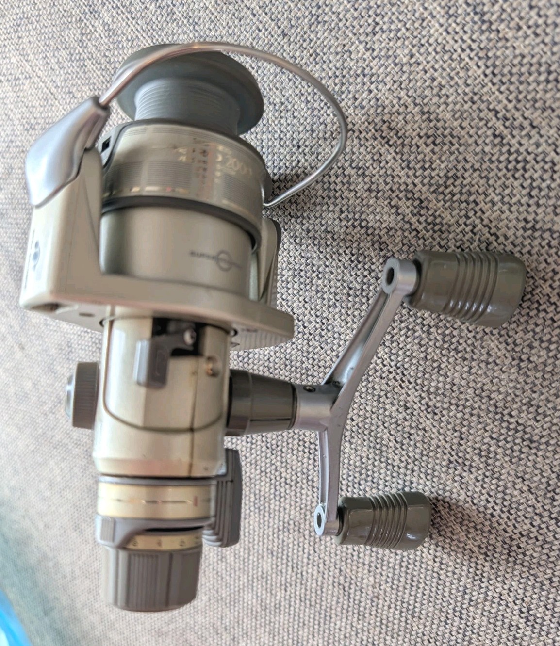 Shimano Symetre 2000 Aero Rear Drag Spinning Reel #2