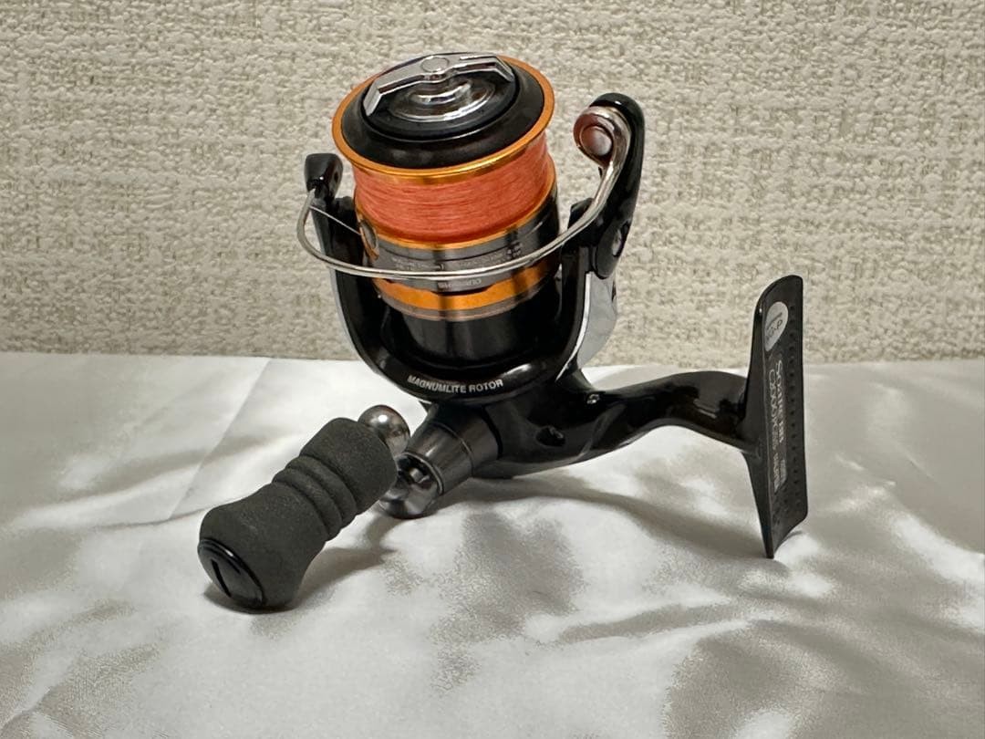 Shimano STELLA C2000HGS Spinning Reel Body Only Used Angling Equipment