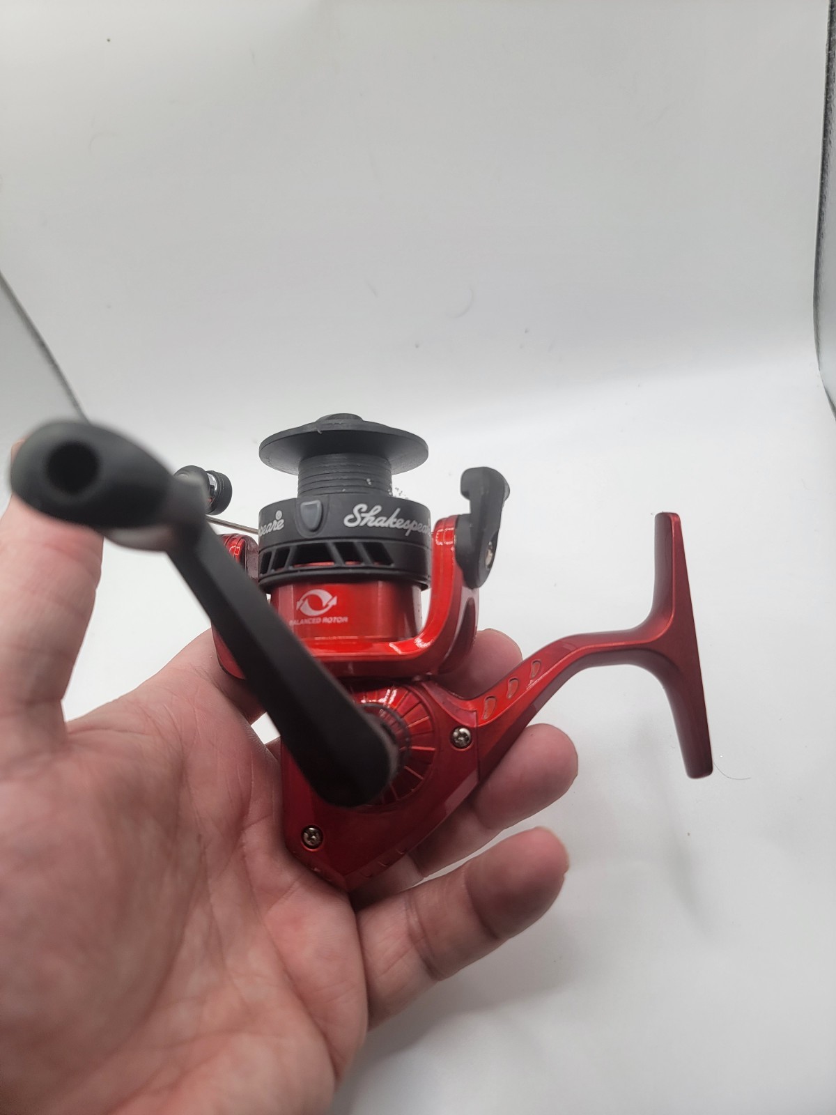 Shakespeare Dock Runner Spinning Reel USDR30 Crappie Trout Ultralight