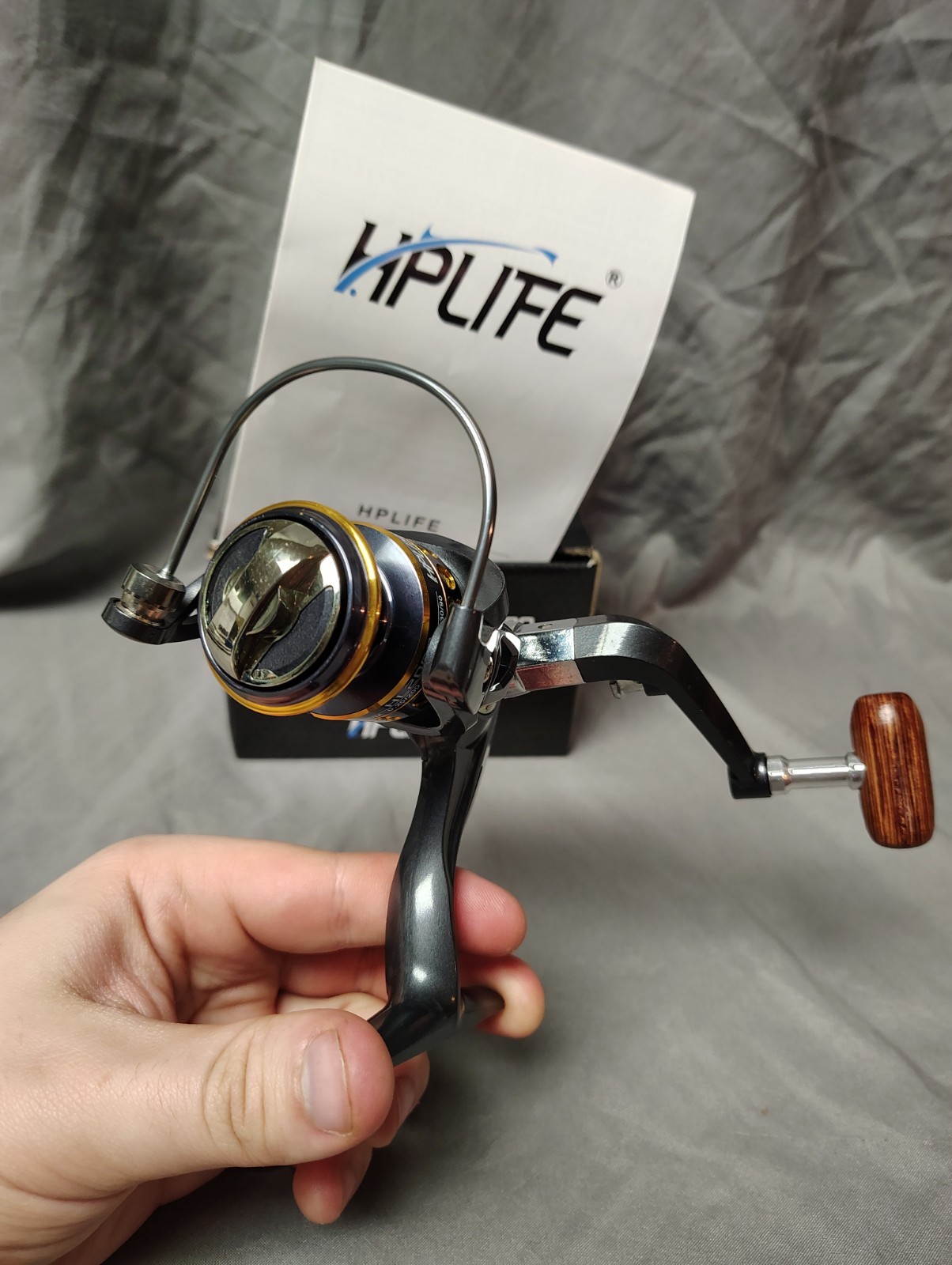 HPLife Spinning 5.2:1 HL2000 HP Life Fishing Reel with Manuel and Box Never Used