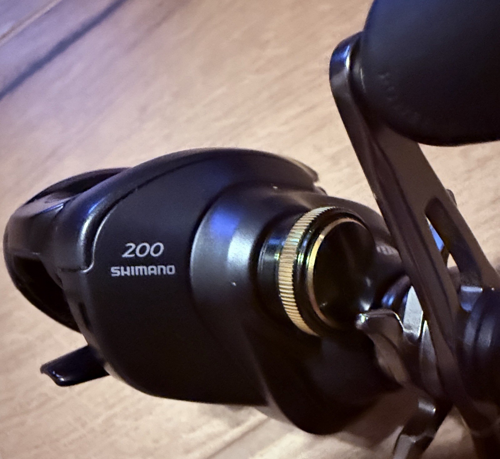 Shimano CURADO K Low Profile Reels (CU200K) 6.2:1