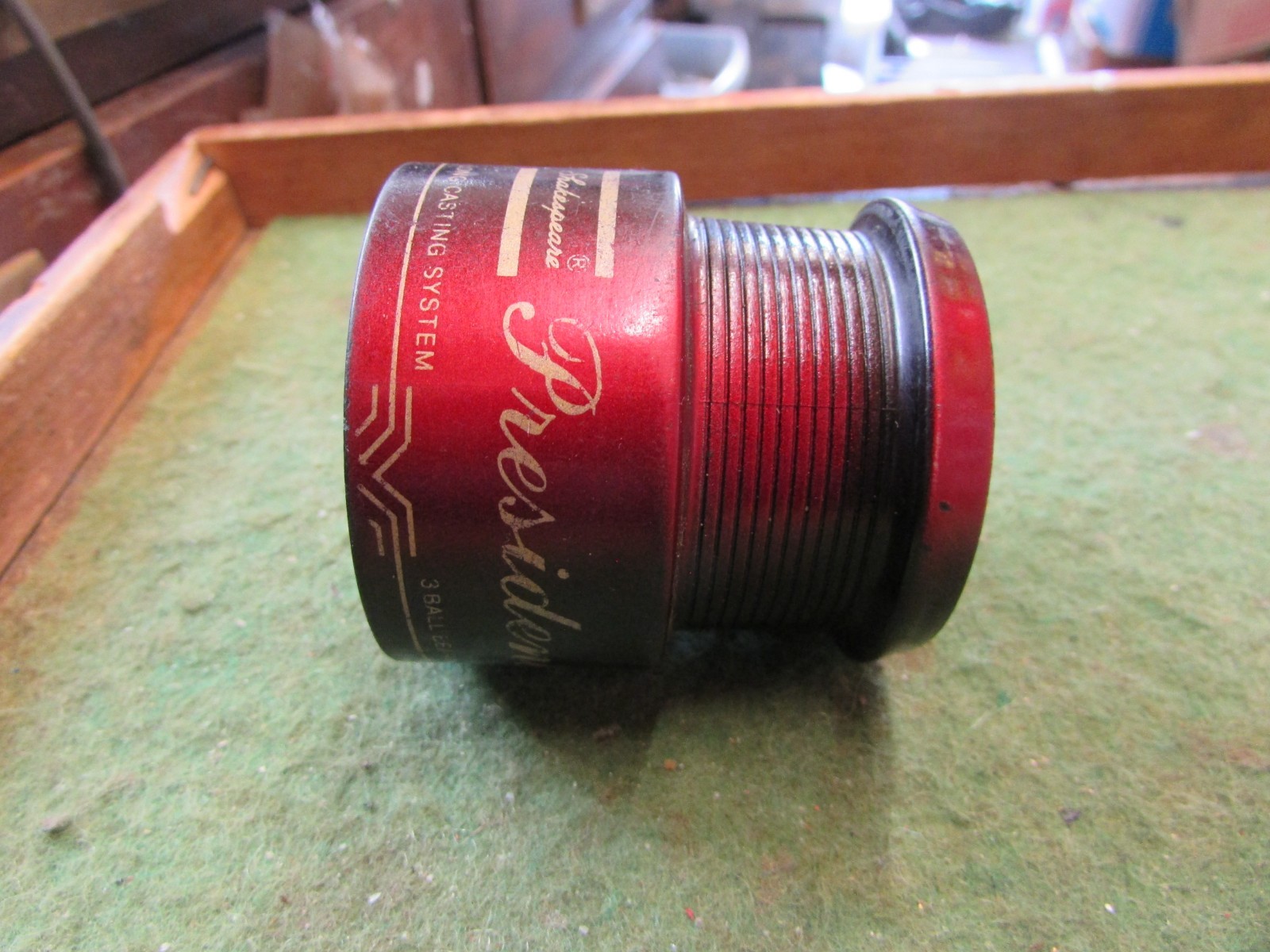SHAKESPEARE PRESIDENT 2509-0040 FRONT DRAG REEL GRAPHITE SPARE SPOOL X 2 VGC
