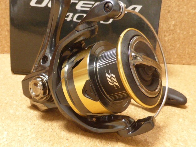 Shimano 25 ULTEGRA 4000 Spinning Reel New in Box