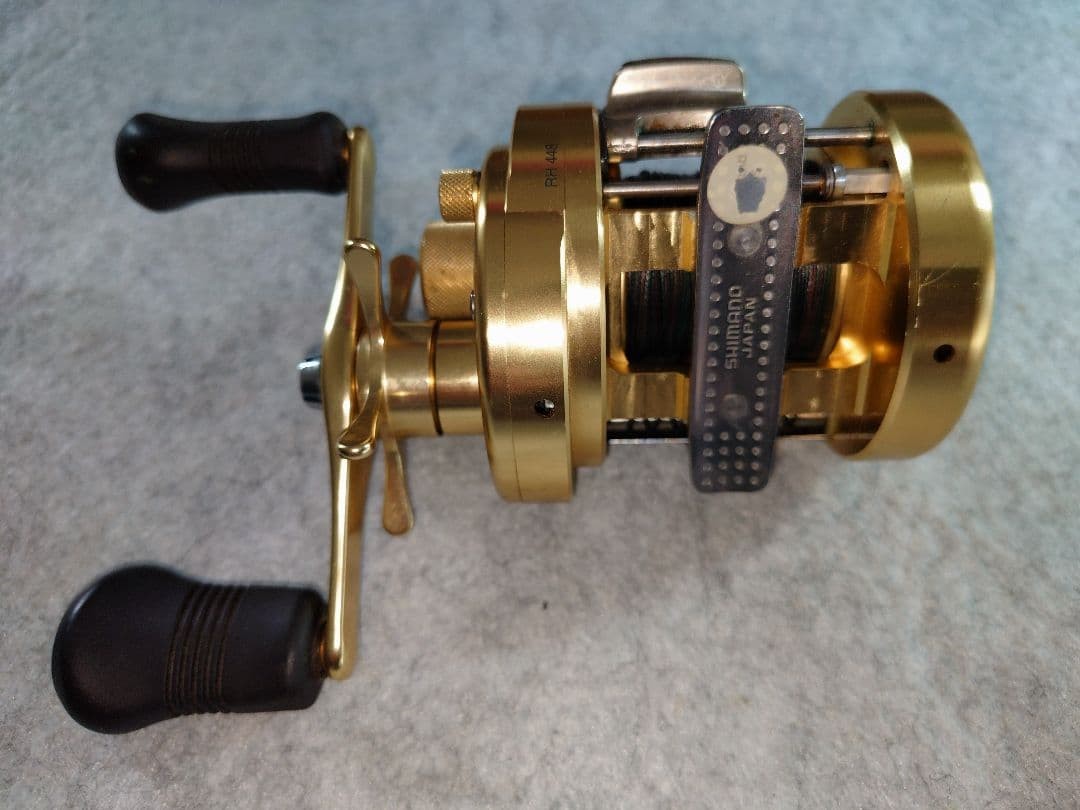 Shimano Calcutta Conquest 401 Baitcasting Fishing Reel PE Line Cover Included