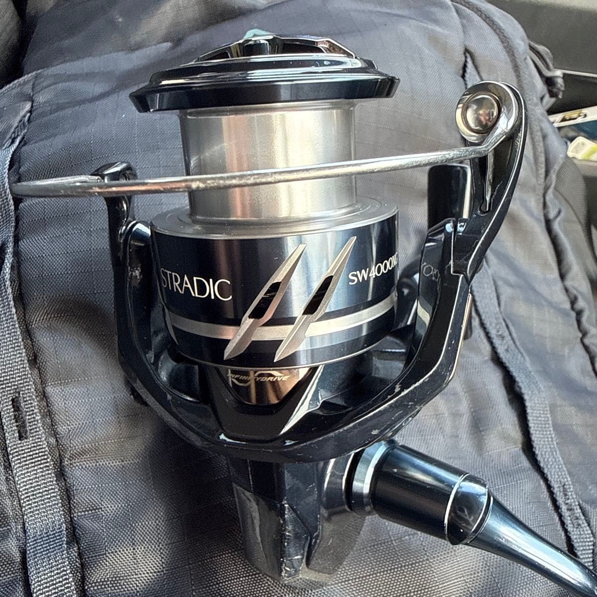 Shimano 24 Stradic SW 4000XG Spinning Reel Custom Reel Stand Installed Used JPN