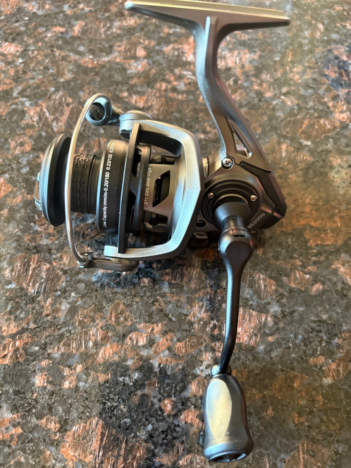 BE 2000 Quality Spinning Reel 9 + 1 Ball Bearings 5.7:1 Gear Ratio NEW!