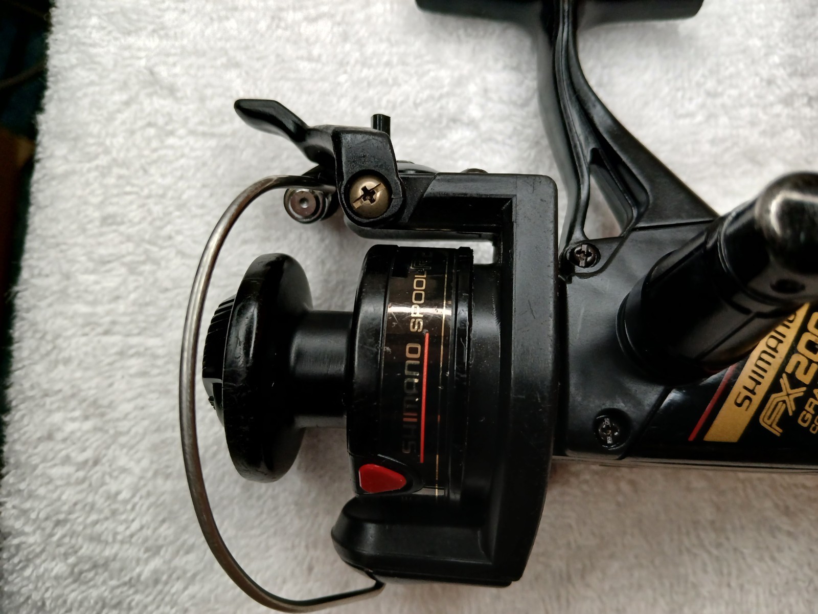 Shimano-Quickfire II FX200-Graphite Construction-Fishing Reel-Great Condition !