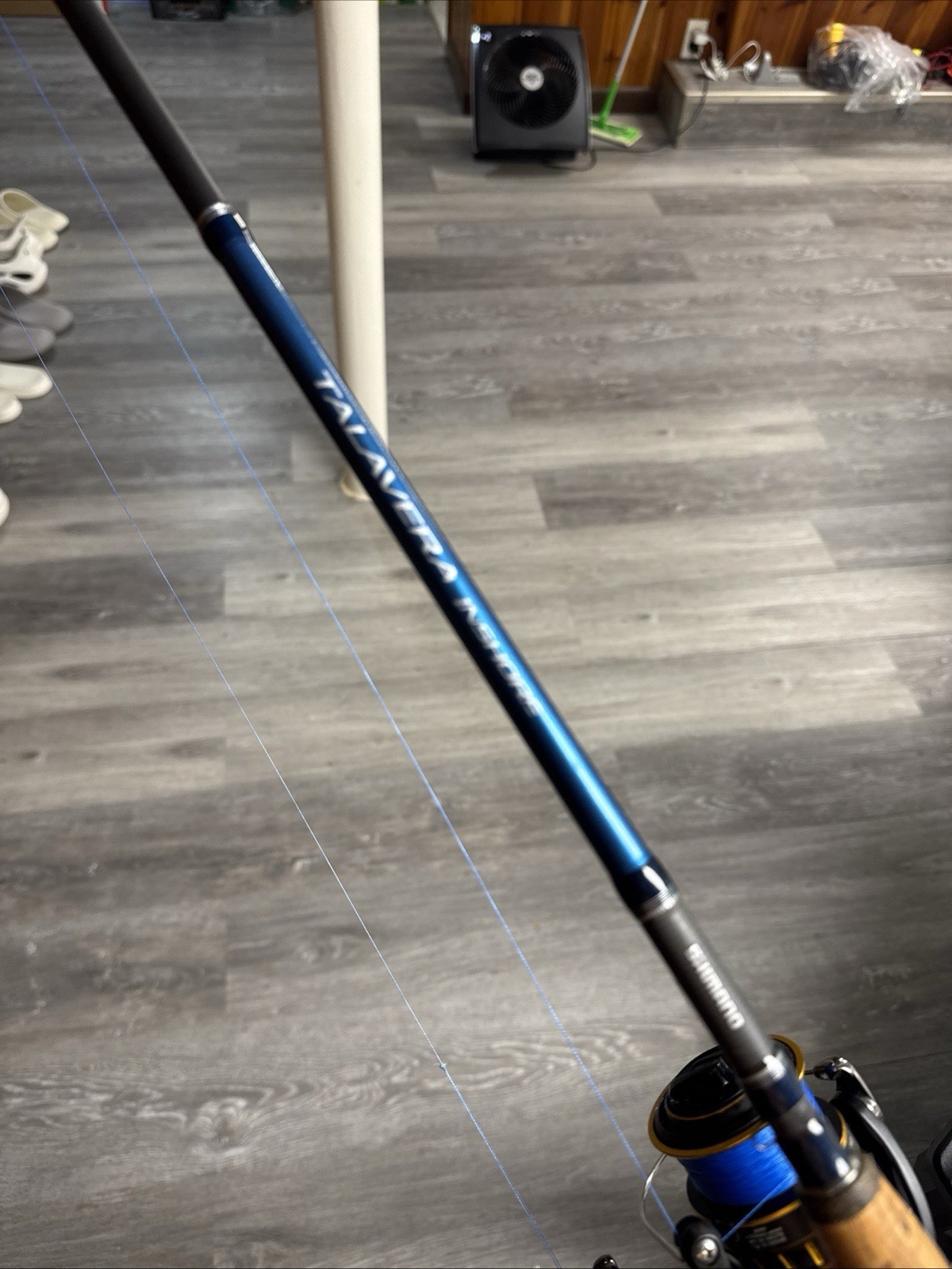 Daiwa BG4000 Saltwater Spinning Reel for Right/Left Hand