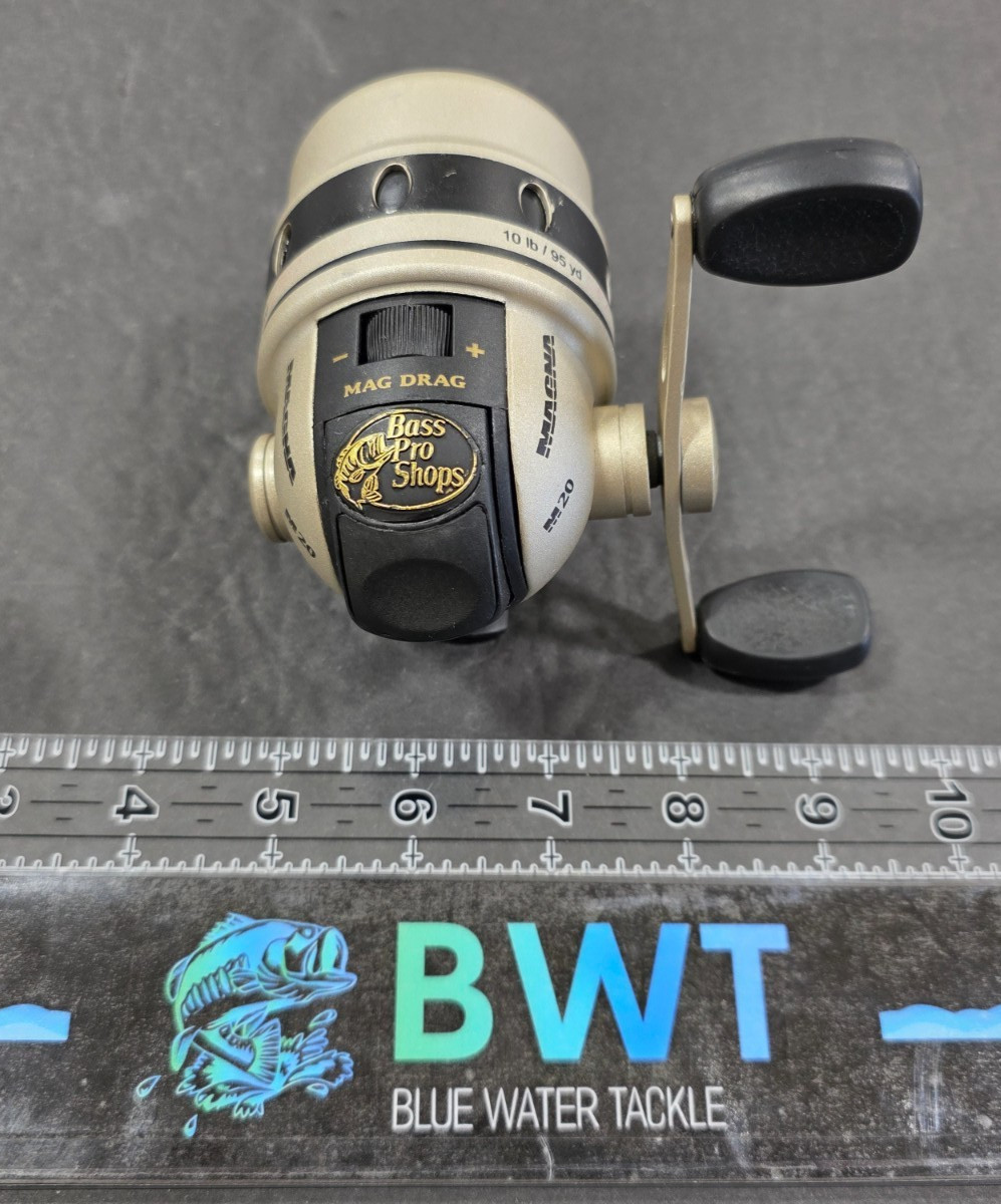 Bass Pro Shops Vintage Underspin Magna 20 Spincast Reel