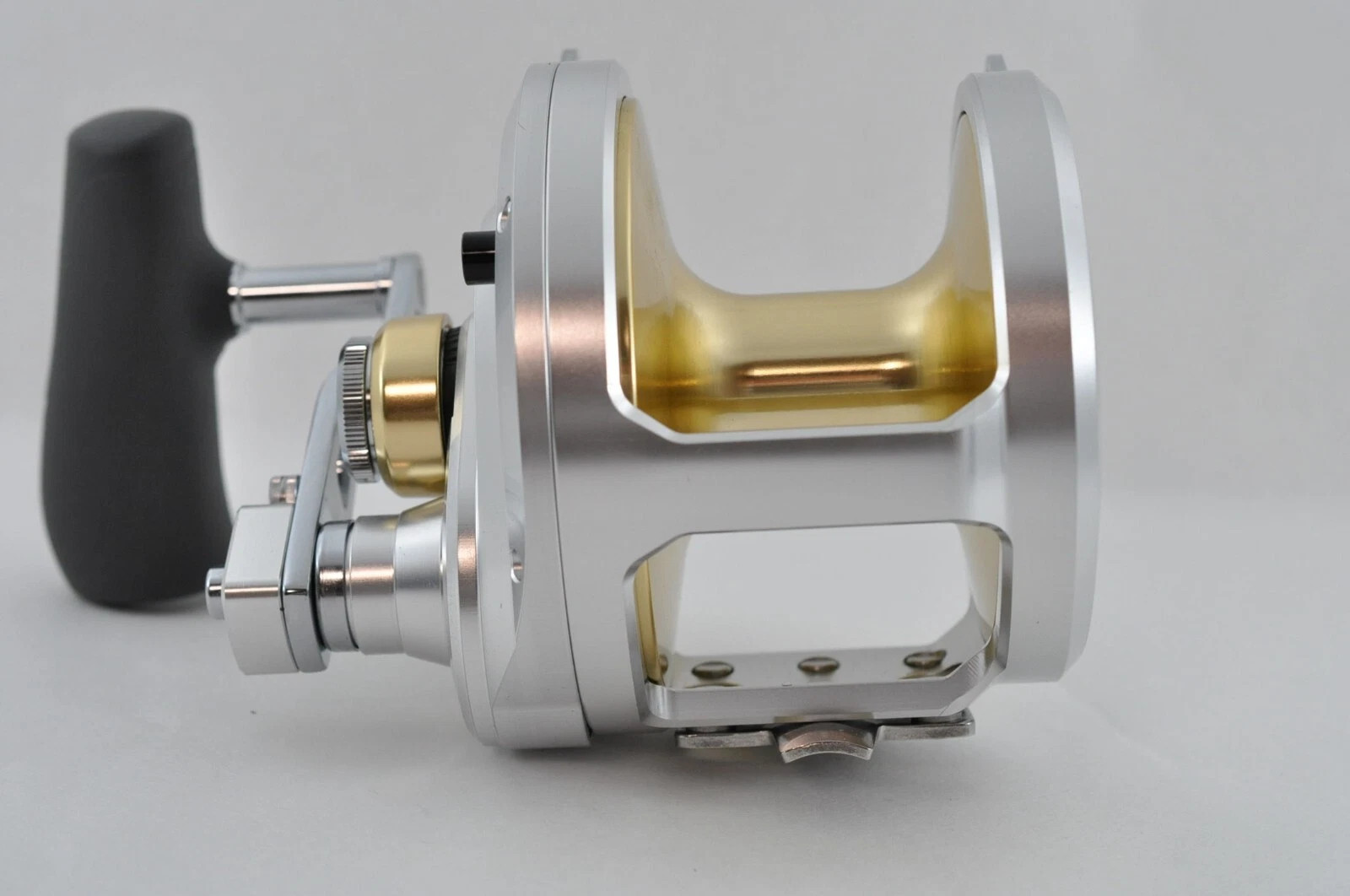 Shimano Talica 50II (Right-Handed) Baitcasting Reel Lever Drag Reel for Big Game