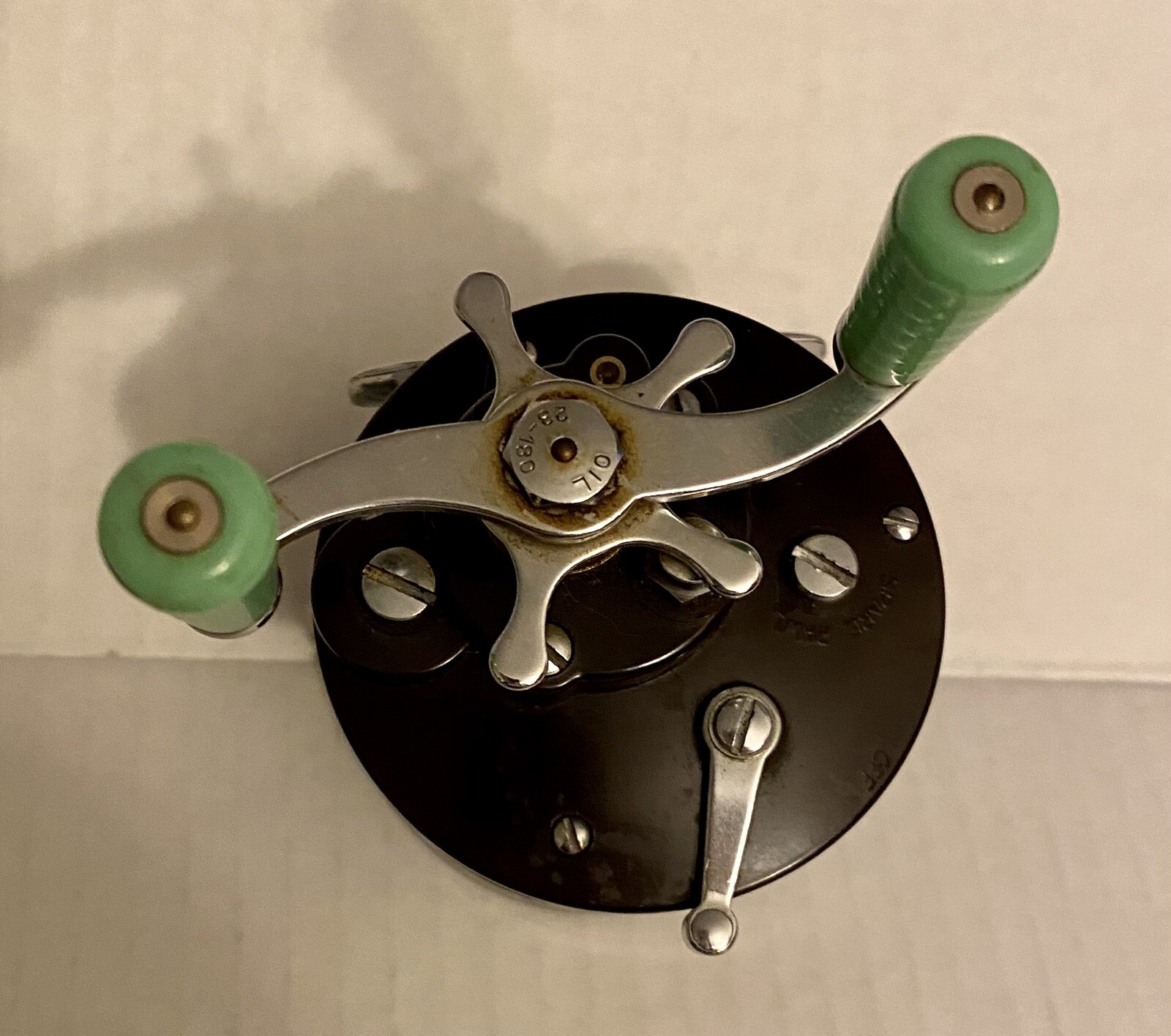 Penn M109 Vintage Reel. Pre-owned. In Pristine Condition.