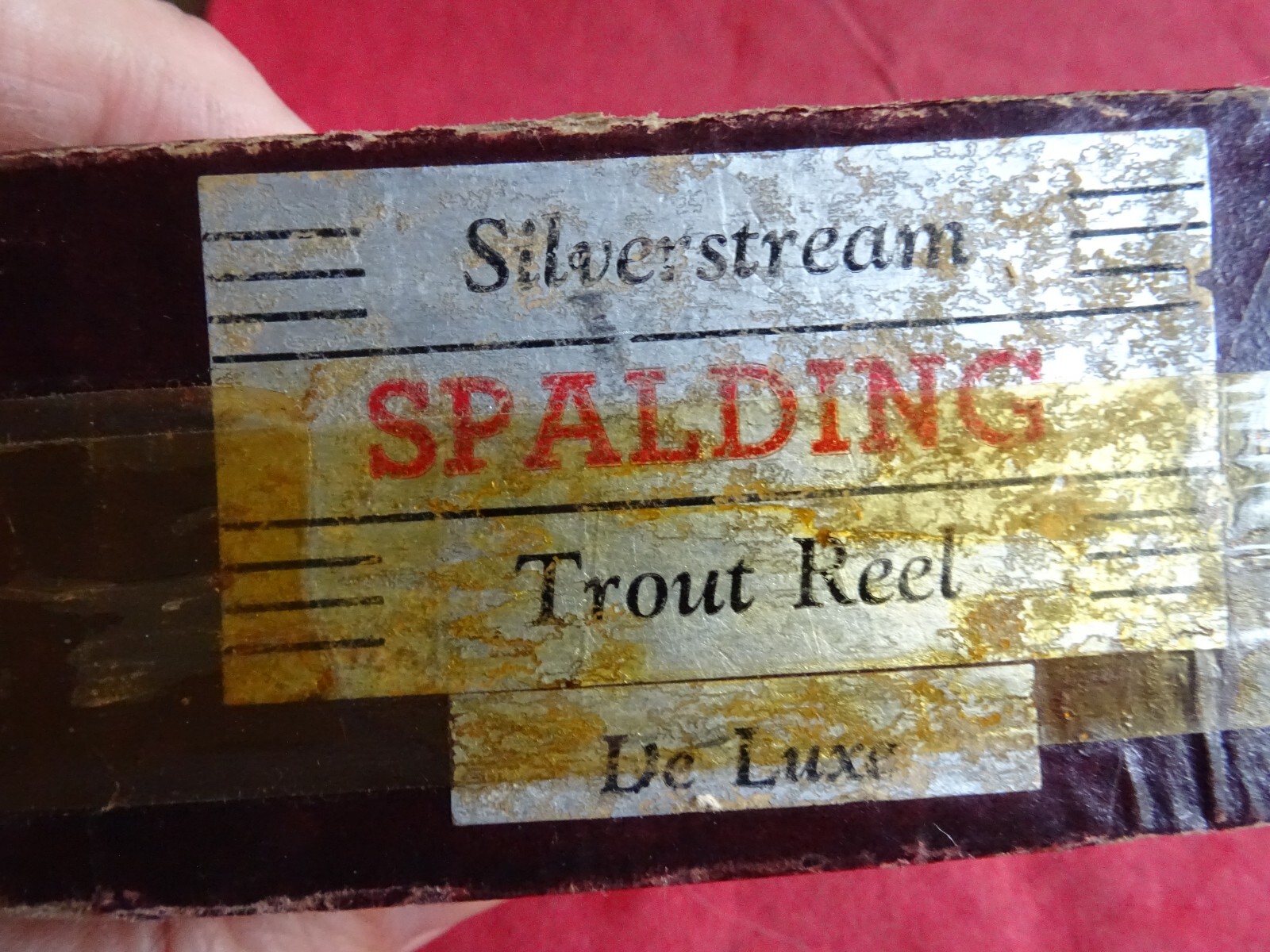 A NICE BOXED USEABLE SPALDING SILVERSTREAM 3 3/8″ TROUT FLY REEL WITH LINE GUARD