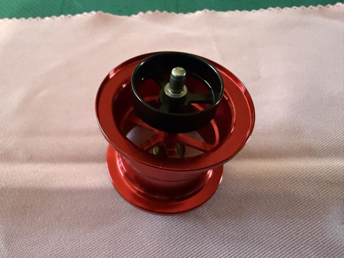 Zillion Steez SV TW HCL 34mm Red Outside Spool Unused Semi-Ceramic