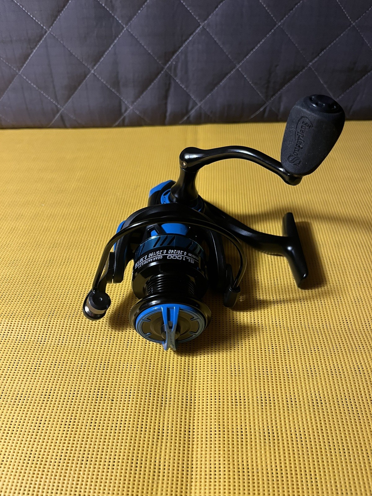 Sougayilang SL1000 Fishing Reel, 5.2:1 High Speed Spinning