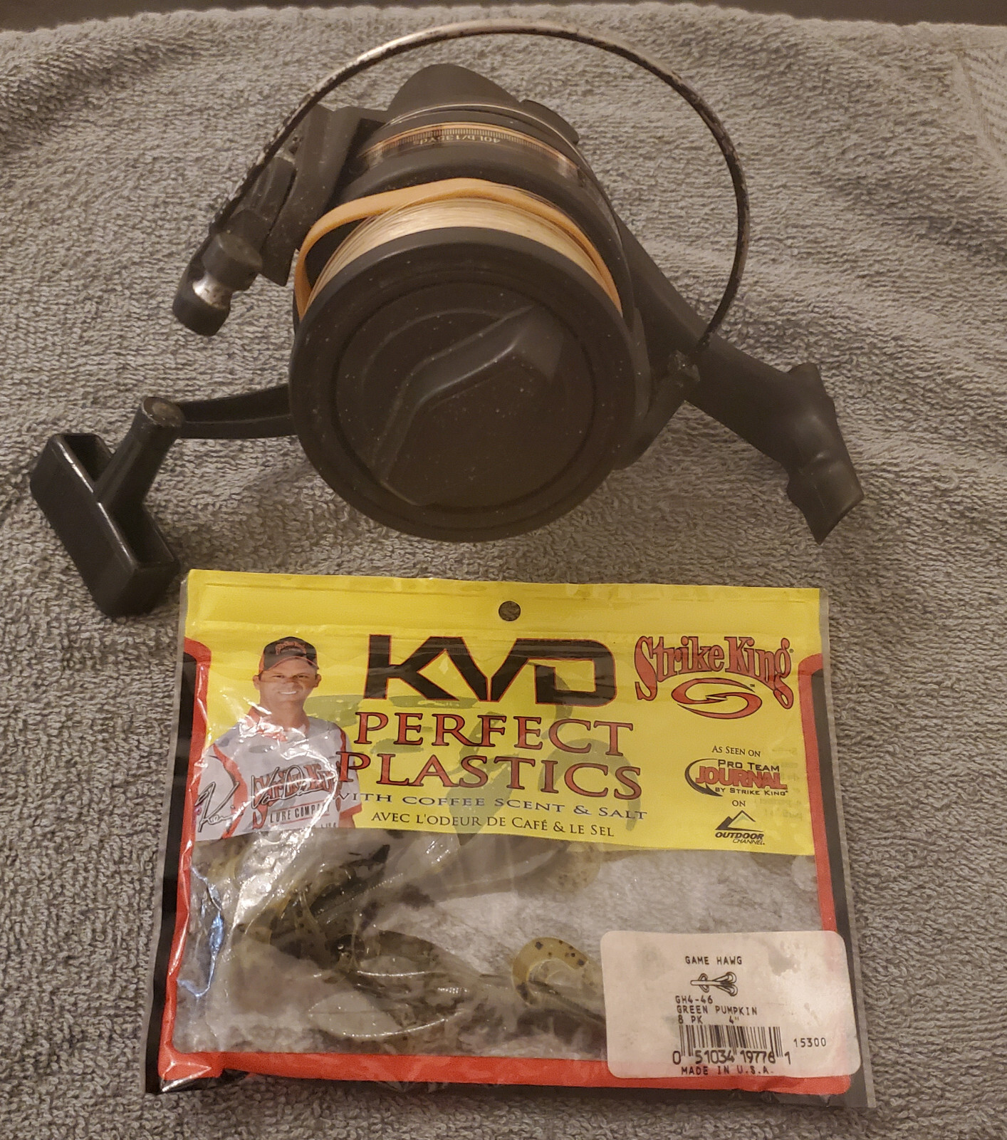 SHAKESPEARE ALPHA 20 – 40LB CLASS SPINNING REEL #0824AV