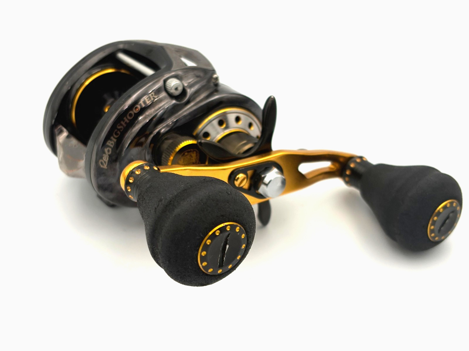 Abu Garcia REVO BigShooter Compact Baitcasting Reel Right Handle 8.0:1 Used JP