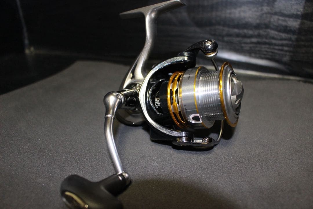 Daiwa EM MS 2510PE-H Reel Used Smooth Operation Includes Manual