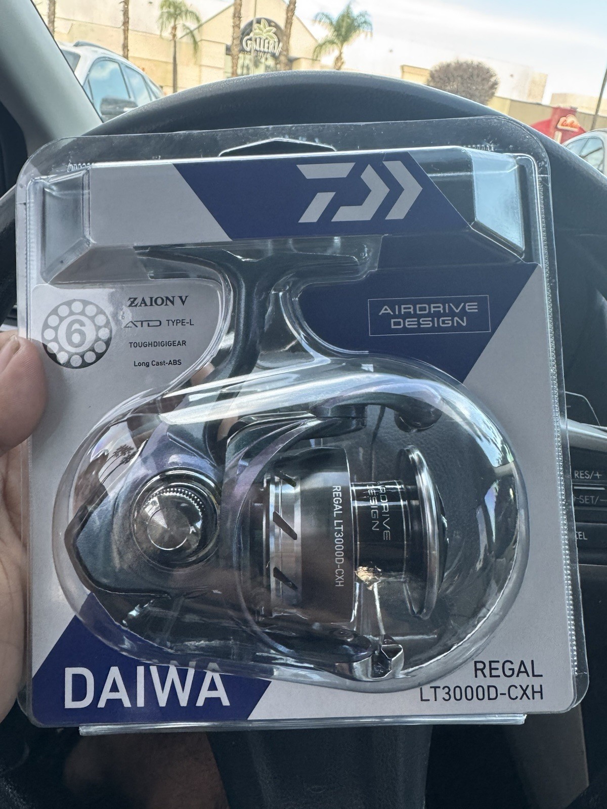 Daiwa Regal LT Spinning Reel 3000D CXH