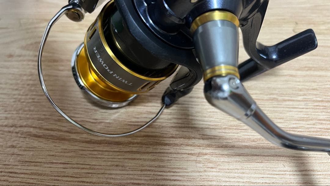 Shimano 15 Twin Power SW 5000HG Spinning Reel 420g 5.7 Gear Ratio